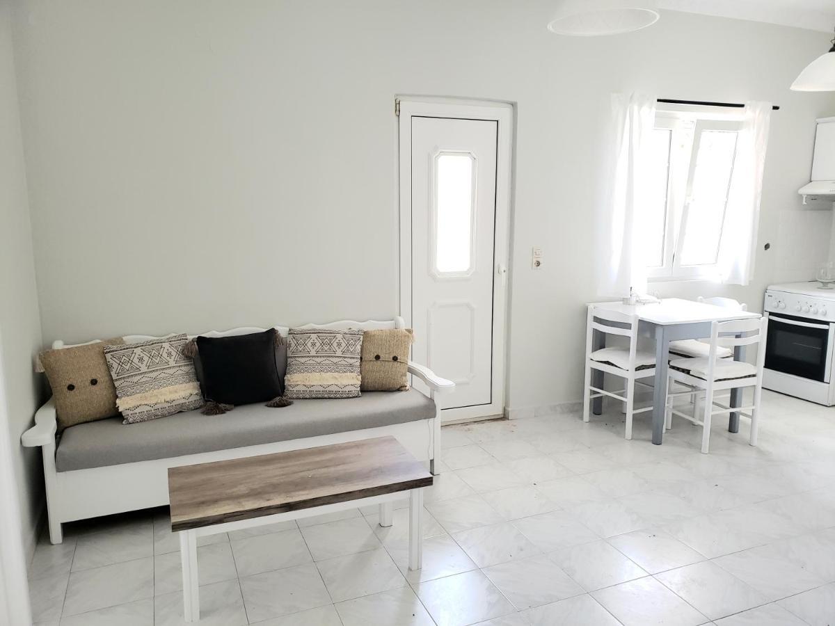Damatria Studio Karpathos Town  Exterior photo